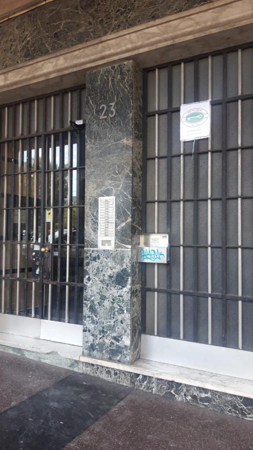 Affittacamere "San Martino Rooms" Genova Eksteriør billede