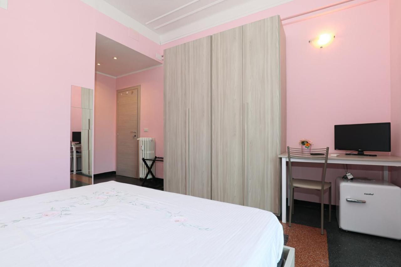 Affittacamere "San Martino Rooms" Genova Eksteriør billede
